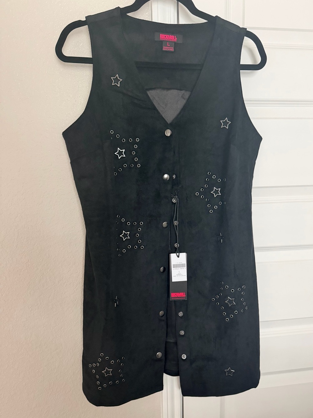 ROCK & ROLL DENIM WOMEN'S FAUX SUEDE EMBELLISHED SLEEVELESS SNAP MINI DRESS
